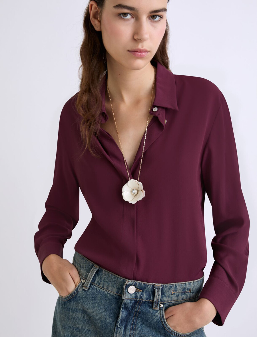 collana lunga con fiori smaltati - bianco