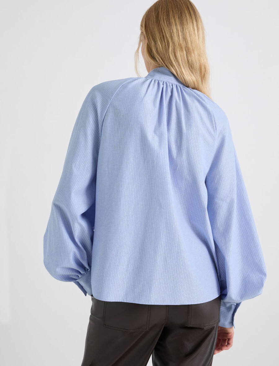 blusa con dettaglio fascia - azzurro chiaro