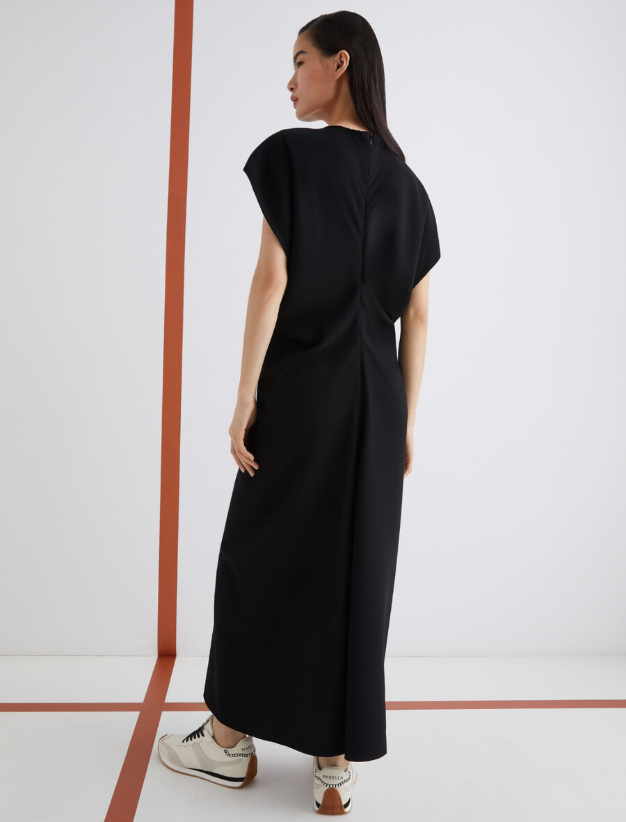 abito lungo in crepe envers satin - nero
